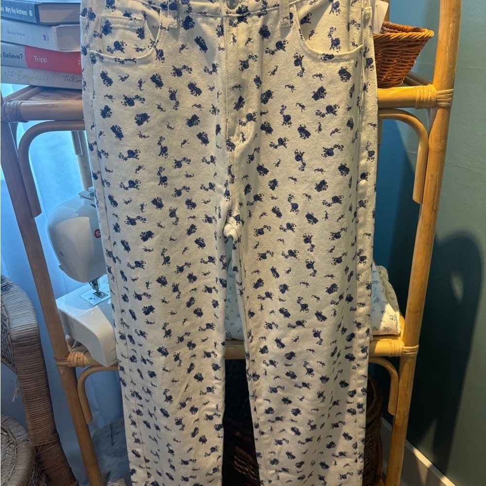 Momokrom‎ Floral Straight Leg Jeans - Picture 2 of 5